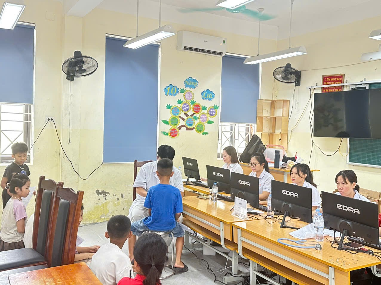 TRƯỜNG TIỂU HỌC CAO DƯƠNG PHÂN HIỆU TRƯỜNG TIỂU HỌC DÂN HOÀ – CHỦ ĐỘNG CHĂM SÓC SỨC KHỎE BAN ĐẦU, VÌ MỘT THẾ HỆ HỌC SINH KHỎE MẠNH